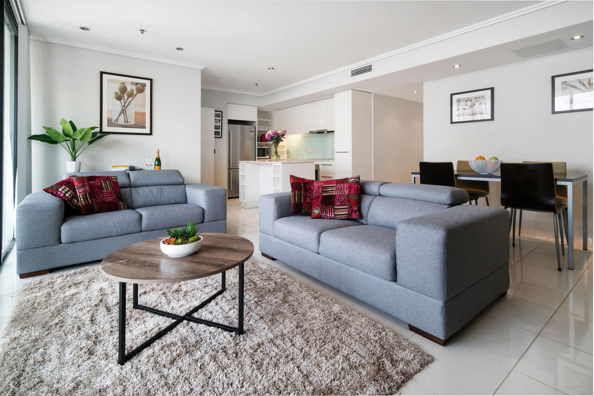 Quest River Park Aparthotel 4*