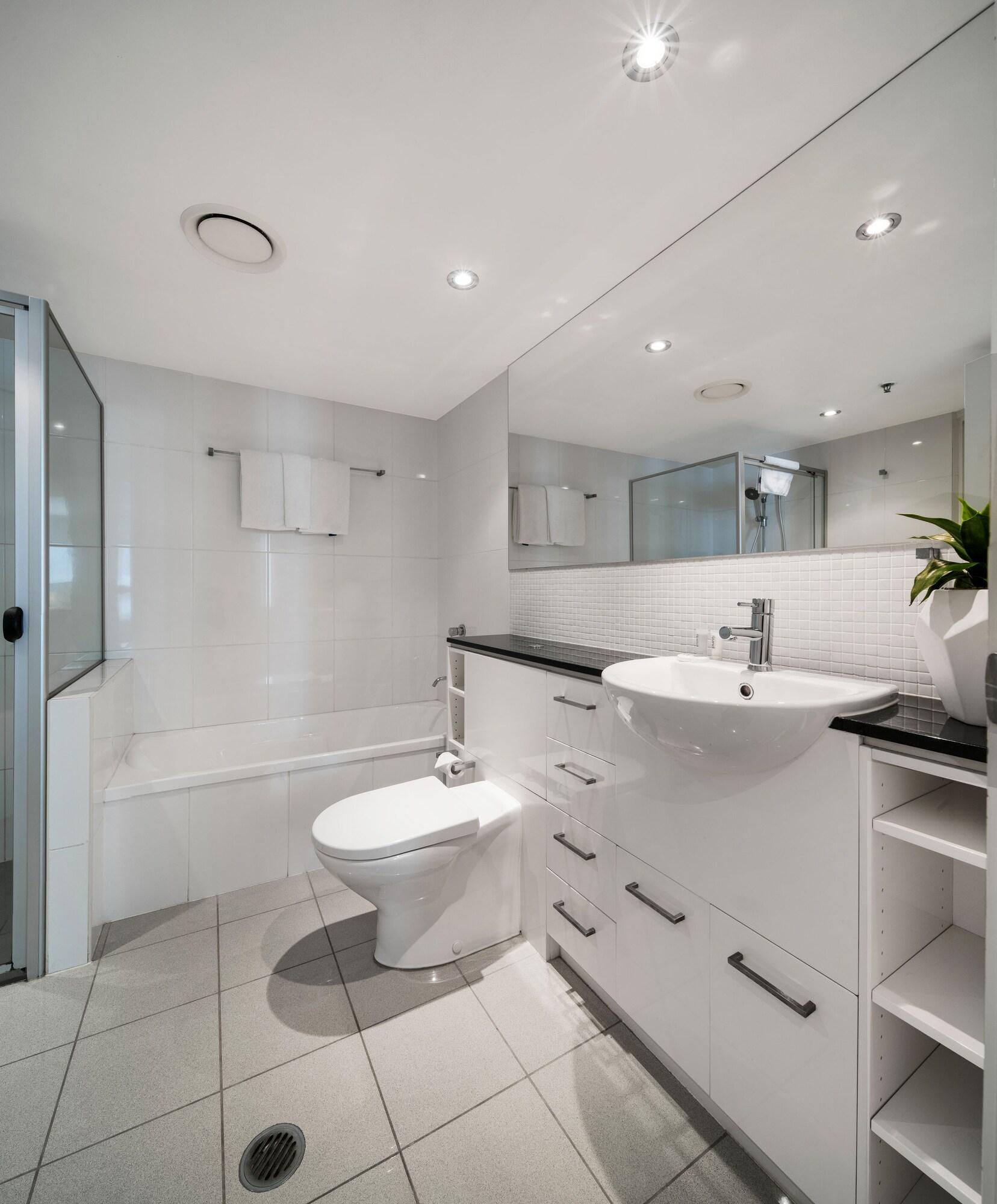 Quest River Park Aparthotel 4*